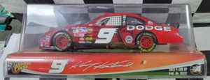 Kasey Kahne #9 DODGE DEALERS 2004 Dodge Intrepid 1:24 Winners Circle - Picture 1 of 3