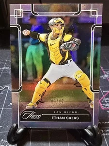 Holograma Panini Three and Two Ethan Salas 2024 plateado/49 #10 SD Padres - Imagen 1 de 3