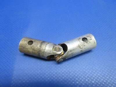 Apex Dayton Universal Joint P/N 0411079-C (0324-1061) - Image 1 of 4