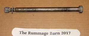 FRONT WHEEL AXLE with NUT --------------------- 1977 SUZUKI GS550 - Picture 1 of 1