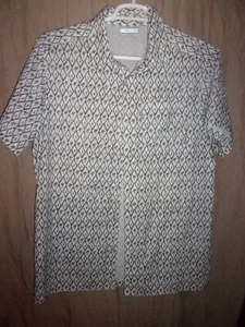 Men's Columbia Vented Dress Casual Shirt Size Medium - Picture 1 of 1
