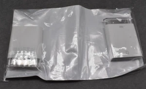 New Set Apple A1358, A1362 30 Pin Connector SD, USB Adapter iPhone iPad Camera - Picture 1 of 4