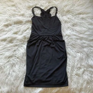 Vestido negro con tirantes anudados en la espalda de Zara - Imagen 1 de 8