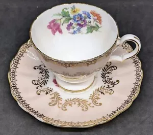 Grosvenor Fine Bone China Tea Cup & Saucer - Light Pink With Floral Bouquet - Picture 1 of 9
