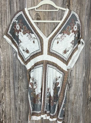 XXI Suéter Túnica Angora Mezcla de Conejo Boho Chic Festival Suave Difuso Talla Pequeña Foto 1 de 4