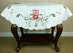 Embroidered Christmas Red Candle Embroidery Fabric Tablecloth Topper 33" Round - Picture 1 of 4