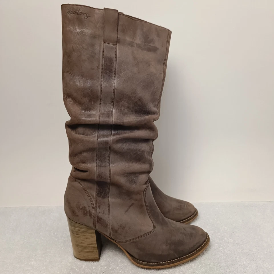 Botas hasta la rodilla apiladas holgadas Mustang vintage años 90 para mujer talla 9,5 EU 41  Foto 1 de 4