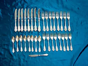Grande Baroque by Wallace 8 Place Settings Sterling Silver Heavy Set 33 pc - Picture 1 of 10