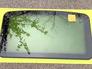 2005-2010 Jeep Grand Cherokee Loredo Sunroof Glass Factory OEM Moonroof Window - Picture 1 of 10
