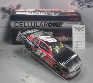 2000 Joe Nemechek Cellularone 1/24 Action NASCAR Diecast Autographed - Picture 1 of 2