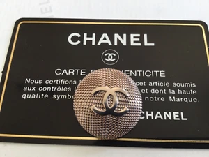Chanel Metall Knopf mit CC Logo, Durchmesser 24mm, Farbe: "Teinte Rose" - Bild 1 von 4