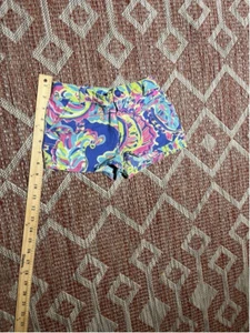 Kids Lilly Pulitzer Magnolia Buttercup Shorts Toucan Play Paisley Sz 7 - Picture 1 of 5