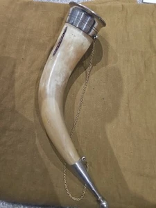 Queen “A Day at the Races” 1976 Commemorative Drinking Horn – Rare Fan... - Picture 1 of 5