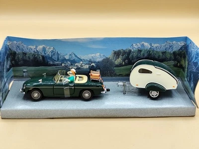 1/43 MG B Cabriolet & Caravane Vert 1962 Schuco Junior ref: 3315068 - Photo 1/4