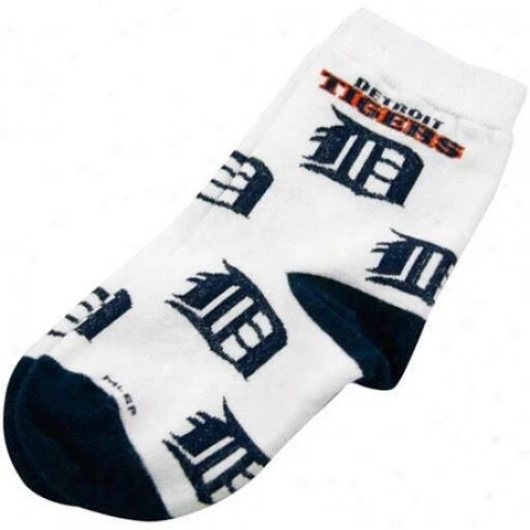 Set of 2  Detroit Tigers "All Over" Design Child Socks  Size 8-13  White Cover