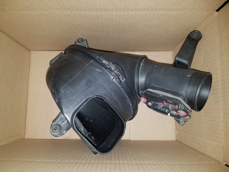 LEXUS LS400 1998 1999 2000 FILTRO DE AIRE CAJA FILTRO CARCASA ADMISIÓN SENSOR MAF Foto 1 de 4