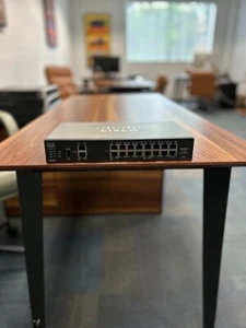 Routeur Gigabit double WAN Cisco RV345P - Photo 1/2