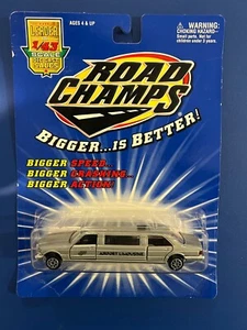 New In Package Road Champs 1990 Mercedes-Benz Airport Stretch Limousine Silver - Picture 1 of 5