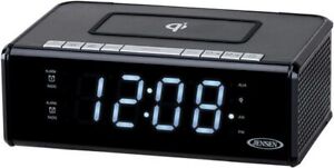 WB Jensen QICR-200 Dual Alarm Clock AM/FM - Qi Charging -USB Charging (Black)