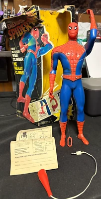 Remco Toys Energized Spider-Man Figure w/ Original Box & Instruction ENDS DEC 31 - Image 1 of 4