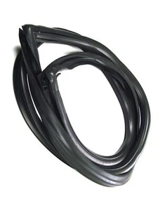 1967-1970 Chevy GMC Pickup Truck WCR 685 Windshield Weatherstrip / Gasket Seal - Picture 1 of 6