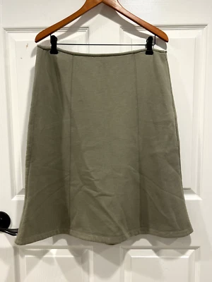 Falda polar Calvin Klein talla mediana línea A rodilla cremallera lateral frente plano cálido oliva Foto 1 de 4