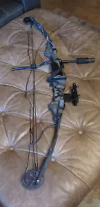 Vintage Pearson Spoiler Compound Bow RH 70# 30” Camo (P20M) - Picture 1 of 23