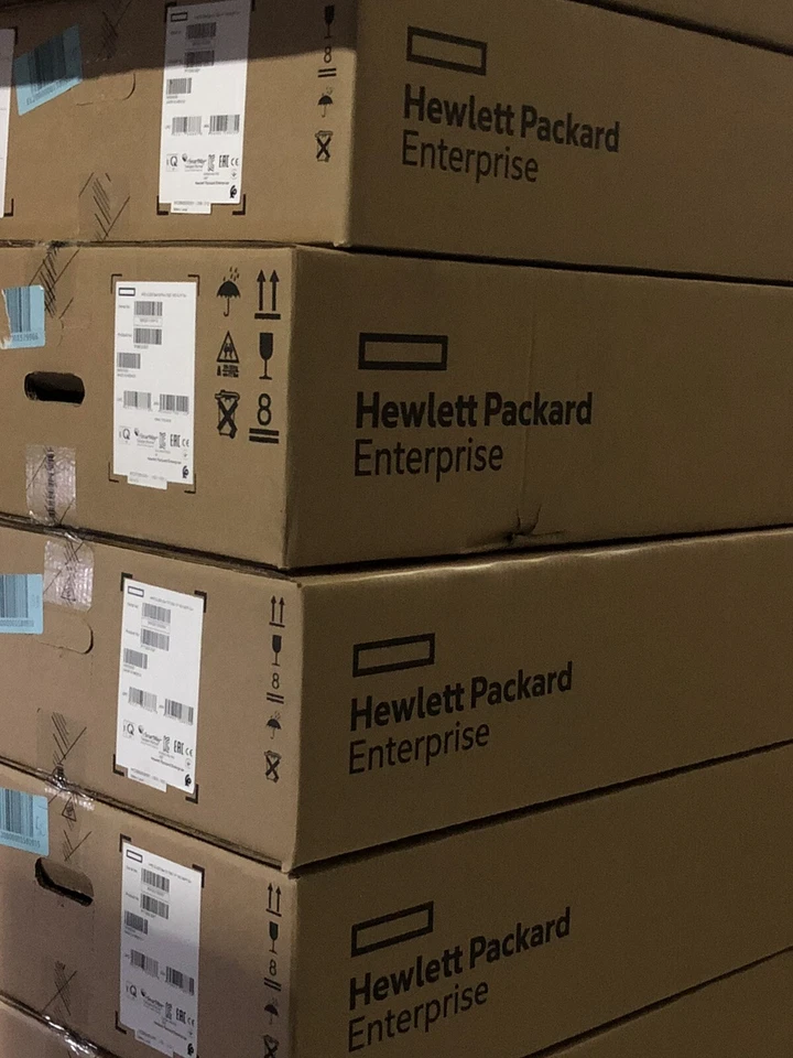 HPE DL385 Gen10 Plus V2 28C EPYC 7453 32GB RAM 24x SFF 800W PSU P408i-A Rails - Image 1 of 1