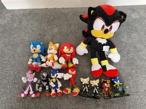 Sonic The Hedgehog Figures Mecha Rebel Rouge Jakks & Prime & Shadow Plush Toys - Picture 1 of 5