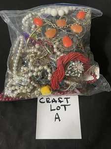 Basteln-Schmuck Konvolut-Trödel-Ernte-Mehrzweck-Teile 4+ Pfund - Bild 1 von 5
