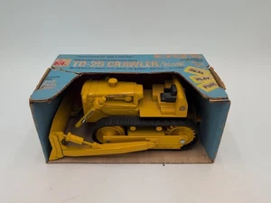 Ertl Konstruktionsspielzeug International TD-25 Raupe in blauer Box #2 - Bild 1 von 4