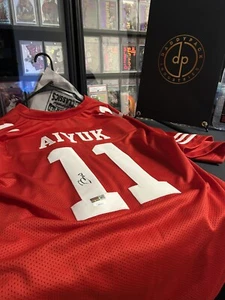 Brandon Aiyuk Autogramm Trikot - Bild 1 von 4