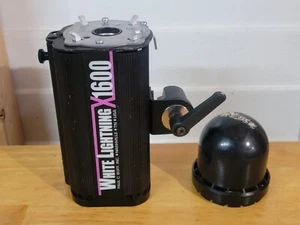 Paul C. Buff White Lightning X1600 Monolight Studio Flash WLX1600-120V - Picture 1 of 5