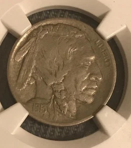 1913-d type 2  Buffalo nickel , ngc XF45 - Picture 1 of 3
