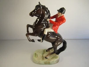 VINTAGE BESWICK UK ENGLAND JÄGER AUF BRAUNEM AUFZUCHTPFERD MODELL #868 - Bild 1 von 7