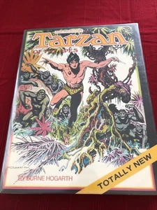 TARZAN OF THE APES by Burne Hogarth SIGNED 1972 HC Book Edgar Rice Burroughs - Picture 1 of 9