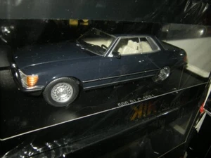 Mercedes-Benz R107 500 SLC escala 1:18 KK azul/azul 1981-1987 en embalaje original - Imagen 1 de 1