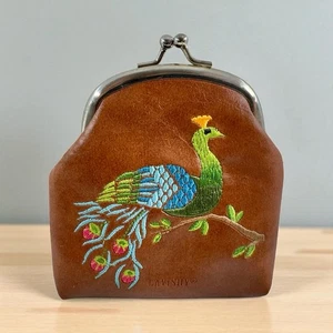 PFAUENFEDER VOGEL bestickt genäht LAVISHY vegan MÜNZE GELDBÖRSE VERSCHLUSS GELDBÖRSE - Bild 1 von 22