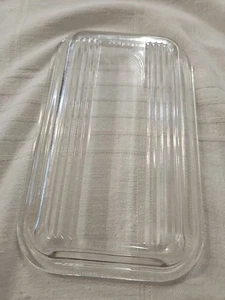 Pyrex 502-C Tapa Acanalada Vidrio Rectangular Transparente Plato Refrigerador 6.8"x4.25" - Imagen 1 de 9