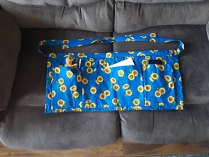 Quilted teacher apron with sunflowers, new, apron front is 12 1/2” x 27”, USA - Picture 1 of 4