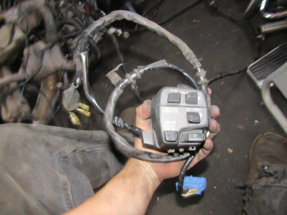 Honda GL1800 2006 Goldwing manillar derecho interruptor encendido apagado arranque Foto 1 de 1