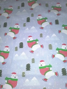 Tela Navidad Invierno ~ Osos Polares en Suéteres Patinaje ~ Edredón de Algodón ~ 1 Yarda y 32" - Imagen 1 de 4
