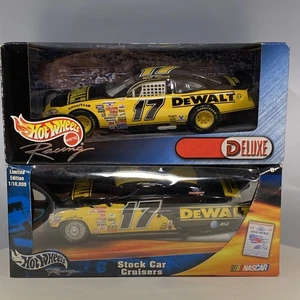 (2)VTG Hot Wheels Deluxe and Cruiser 1:24 Scale Cars Matt Kenseth #17 NASCAR NEW - Picture 1 of 15