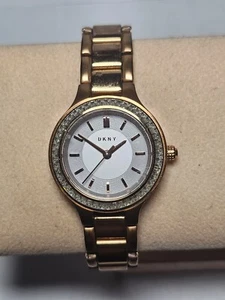Dkny NY2393 Chambers Silver Dial Rose Gold Band Women's Watch New Battery - Picture 1 of 18