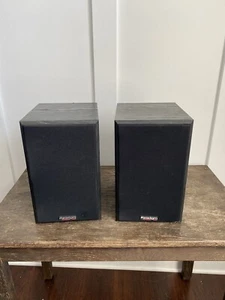 2X Paradigm Performance Series Model TITAN Speakers Made In Canada NICE !! - Picture 1 of 13