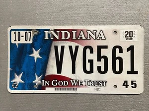 VINTAGE INDIANA LICENSE PLATE IN GOD WE TRUST 🇺🇸 AMERICAN FLAG VYG561 2020 - Picture 1 of 3