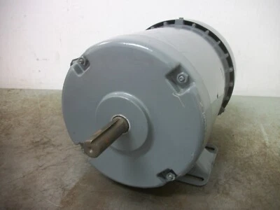 DAYTON 3/4HP F56 TEFC AC MOTOR 2N866Q 440VOLT 3PH 1425RPM NOB - Image 1 of 4