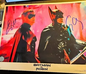 George Clooney & Chris O'Donnell FIRMATO come BATMAN & ROBIN 11x14 con certificato di autenticità GFA doc - Foto 1 di 16