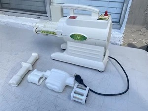 TriBest Green Star Model GS-3000 Twin Gear Juice Extractor - Picture 1 of 17