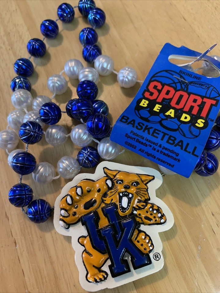Kentucky Wildcats Reino Unido Equipo Espíritu Color Baloncesto Deportes Cuentas Collar Universidad Foto 1 de 1